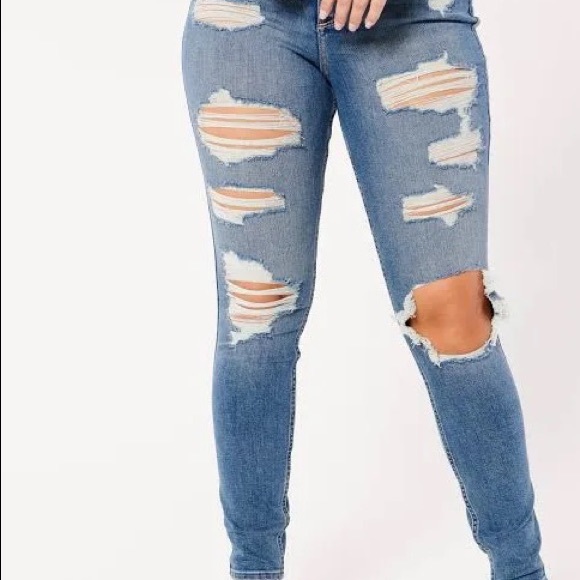 🔺SOLD🔺Hollister Curvy Hight Rise Super Skinny Ripped Jeans Soft Stretch - Picture 6 of 11